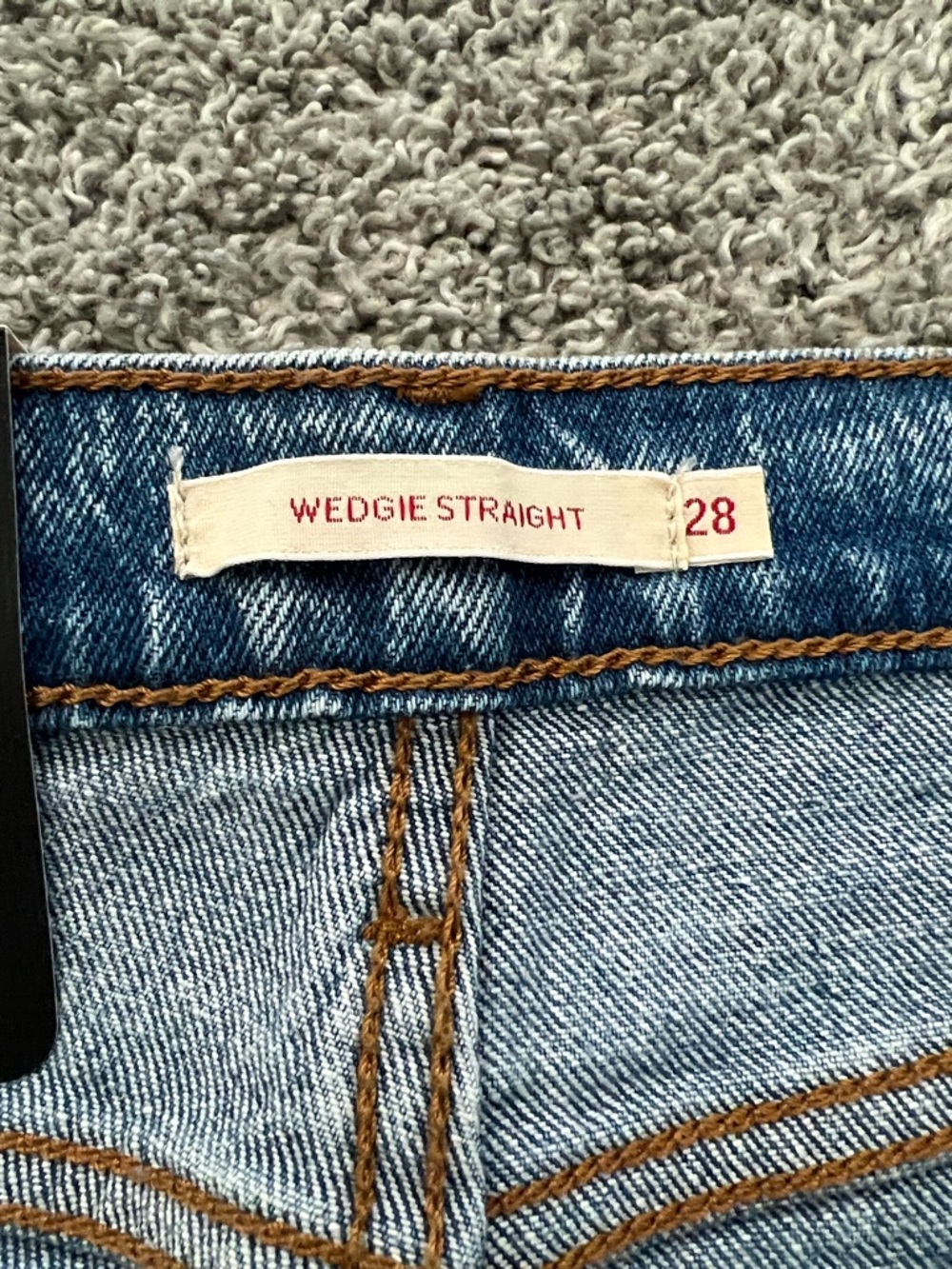 NWT Levi’s Wedgie Straight-Leg Big E Blue Denim Jeans Button Fly - Sz 28x28 - Picture 6 of 13